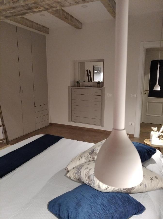 임페리아 Chez Luis 아파트 외부 사진